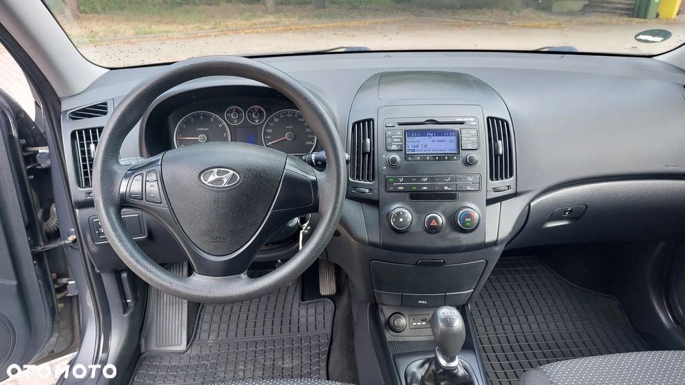 Hyundai i30 1.4 Blue Classic - 12