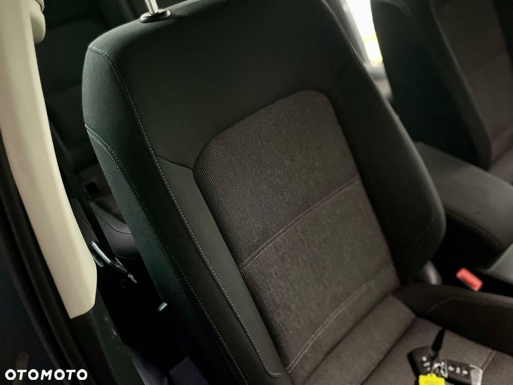 Volkswagen Passat 2.0 TDI (BlueMotion Technology) Comfortline - 15