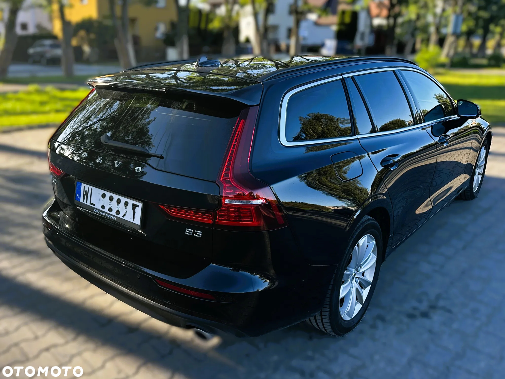 Volvo V60 B3 B Momentum Pro - 11