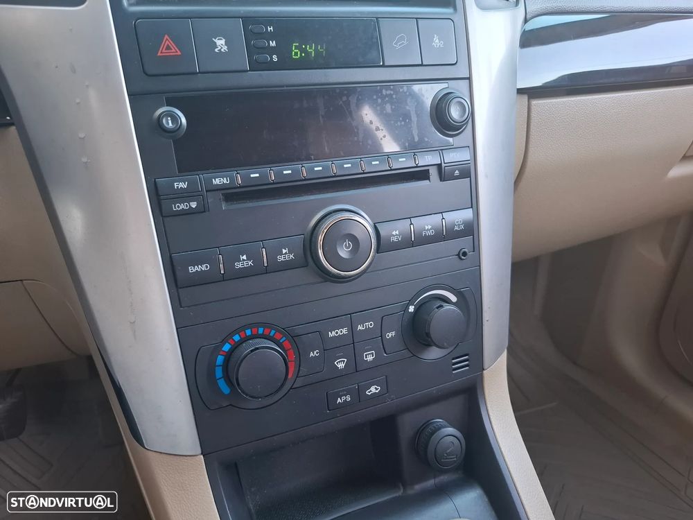 Chevrolet Captiva 2.0 VCDi LT 7L - 12