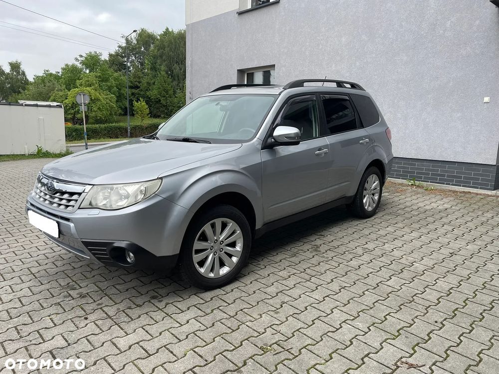 Subaru Forester 2.0X Exclusive - 28