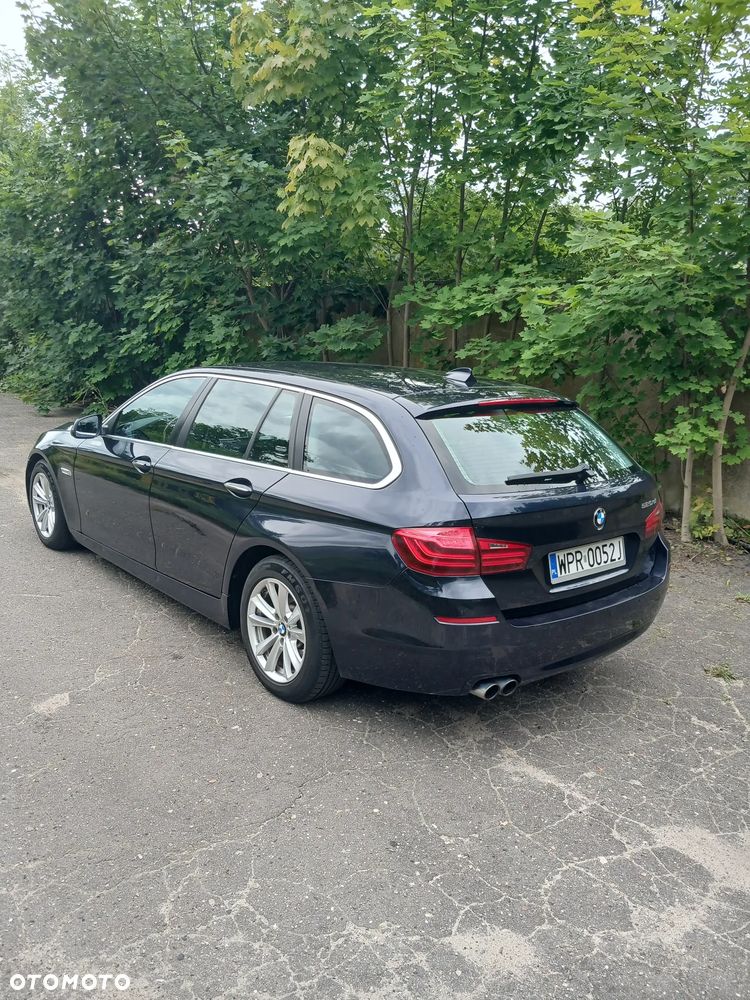 BMW Seria 5 520d - 5