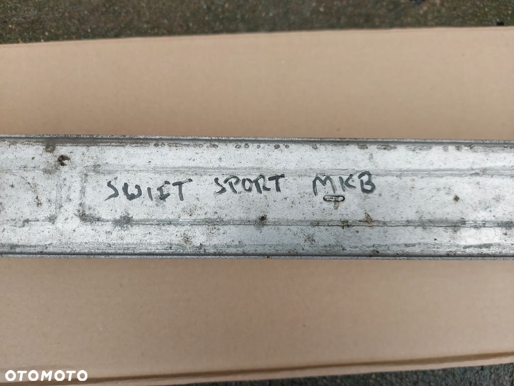 Suzuki Swift MK8 1.4 T Sport 17- Chłodnica Intercooler Ideał - 4