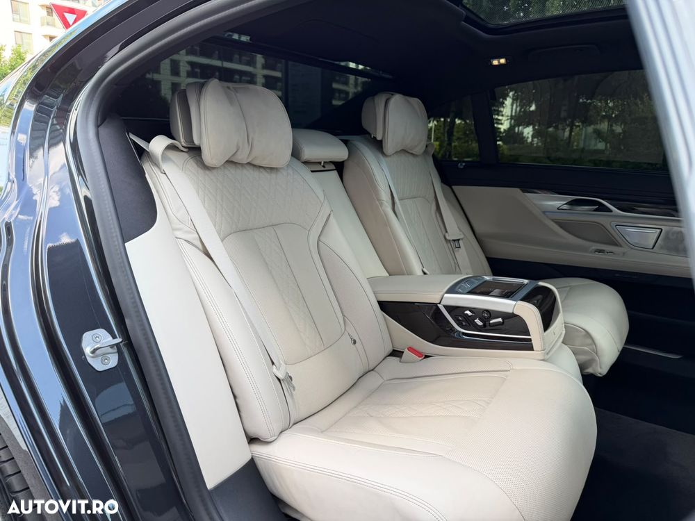 BMW Seria 7 740Li - 19