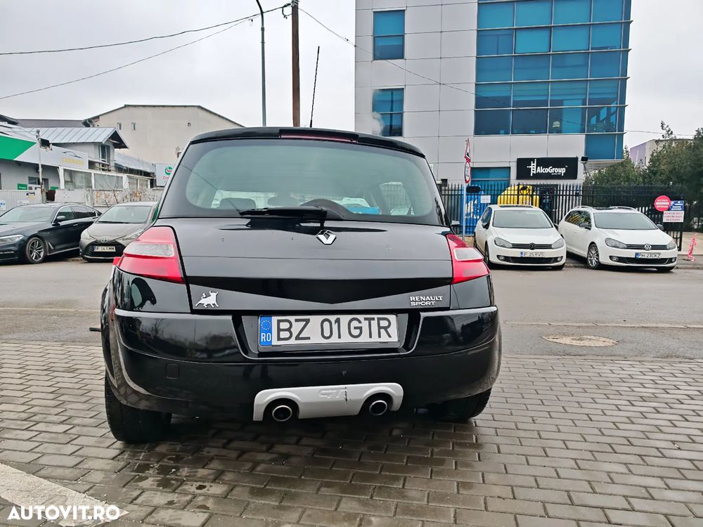 Renault Megane 2.0 dCi GT - 10