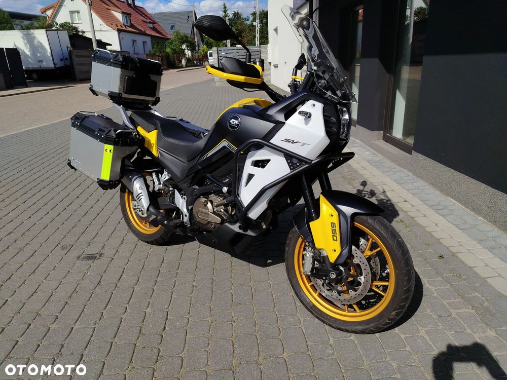 QJMOTOR SVT 650 - 1