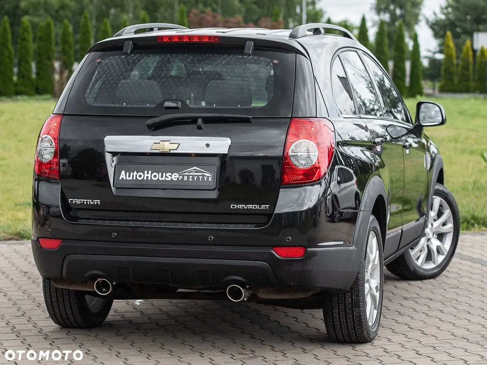 Chevrolet Captiva 2.4 2WD 7 Sitzer LS Family Edition - 10