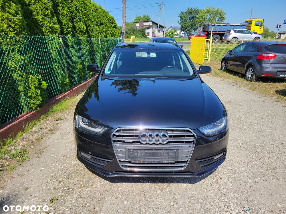 Audi A4 Avant 2.0 TFSI quattro S tronic Ambiente - 2
