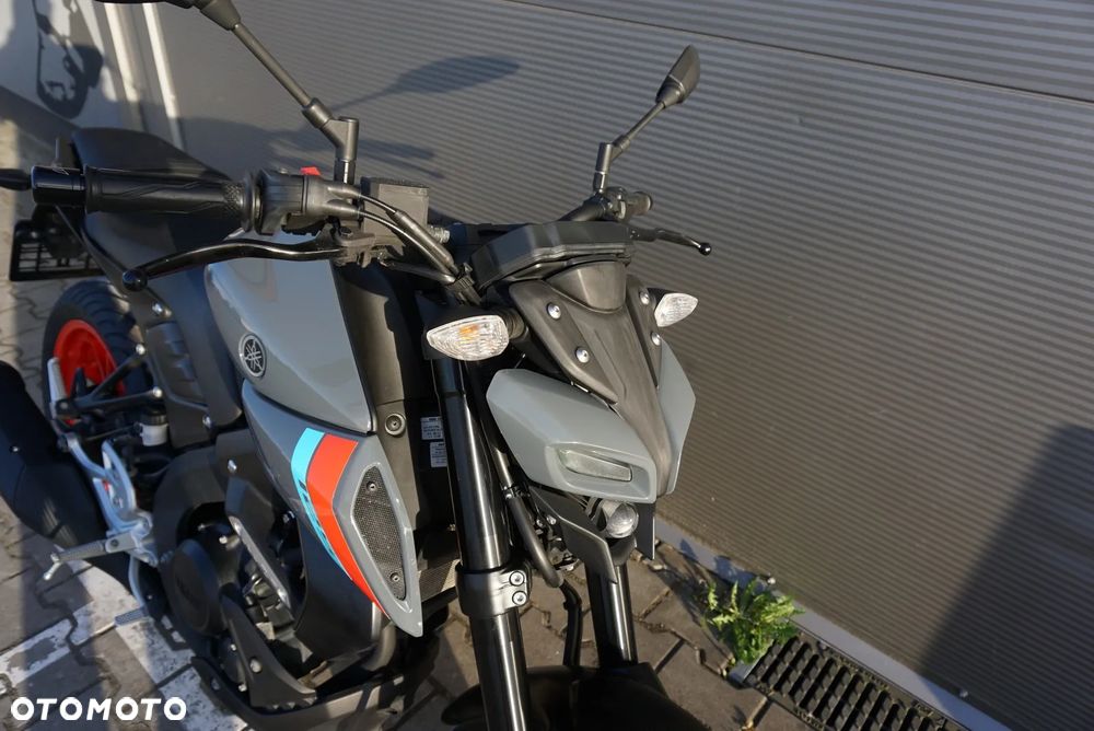 Yamaha MT - 11