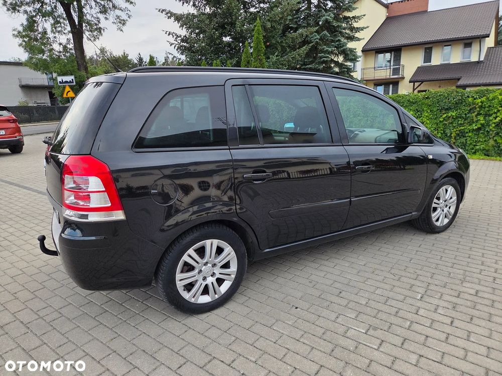 Opel Zafira 1.8 Enjoy - 4