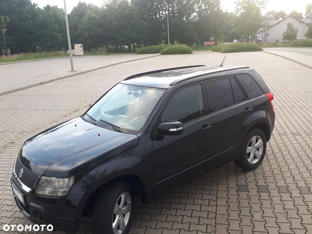 Suzuki Grand Vitara 2.0 Comfort - 6