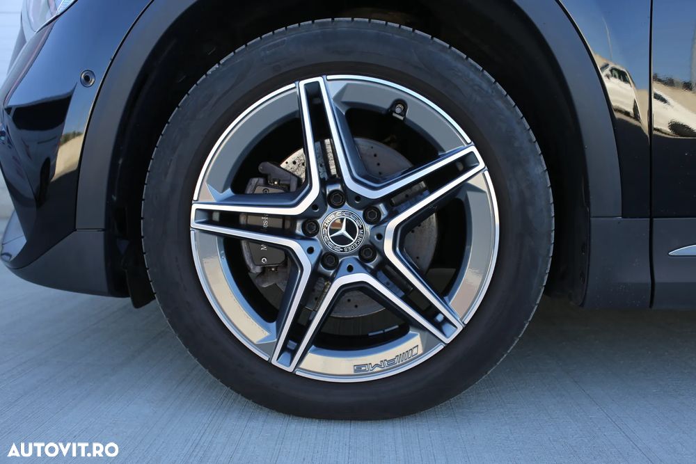Mercedes-Benz GLA 200 d 4MATIC Aut. - 36