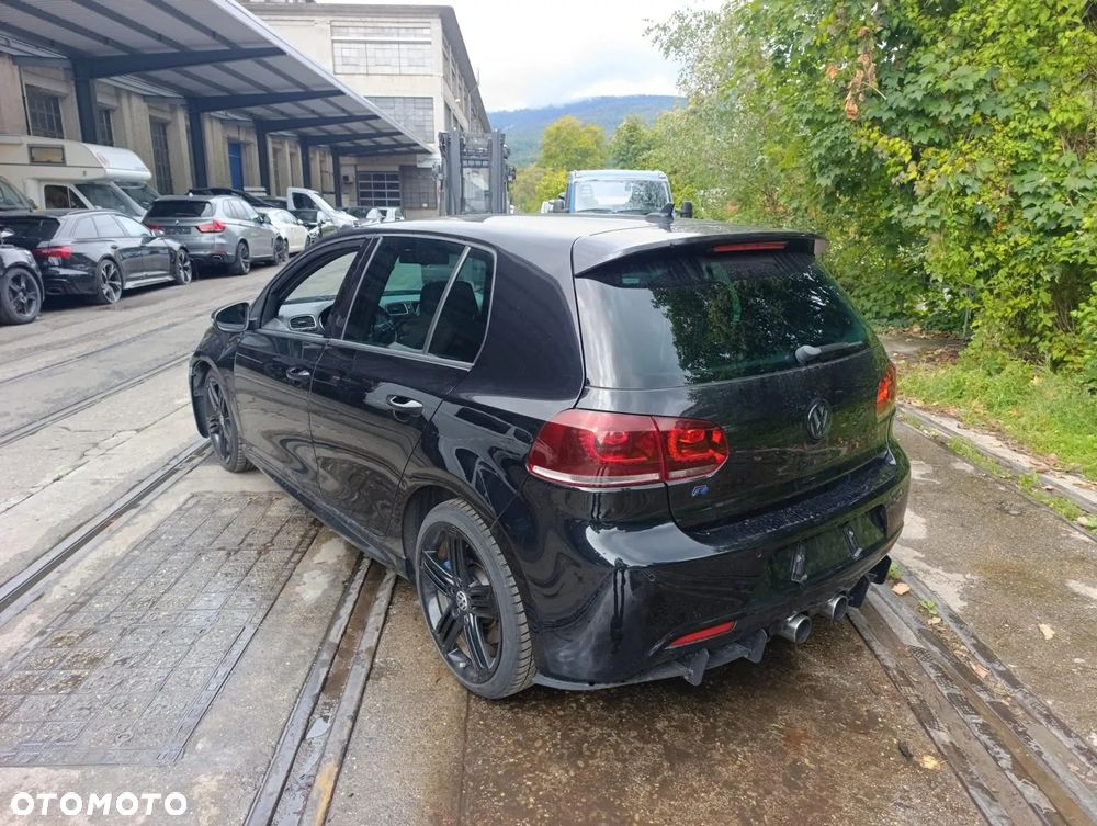 Volkswagen Golf VI 2.0 TSI 4Mot R DSG - 2