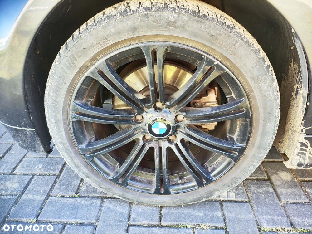 BMW Seria 3 325i - 2