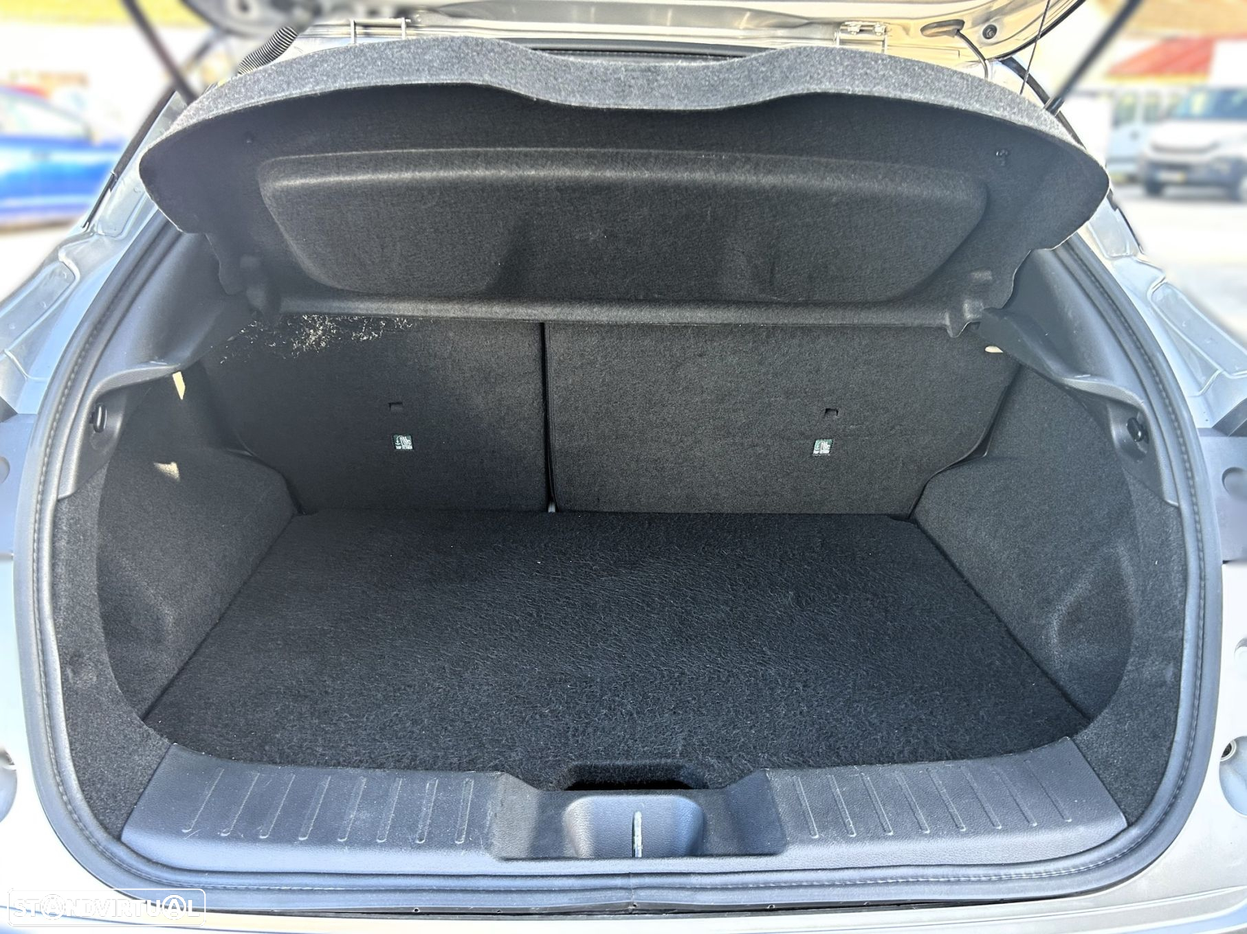 Nissan Juke 1.0 DIG-T N-Connecta DCT - 25