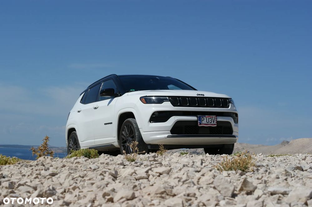 Jeep Compass - 18
