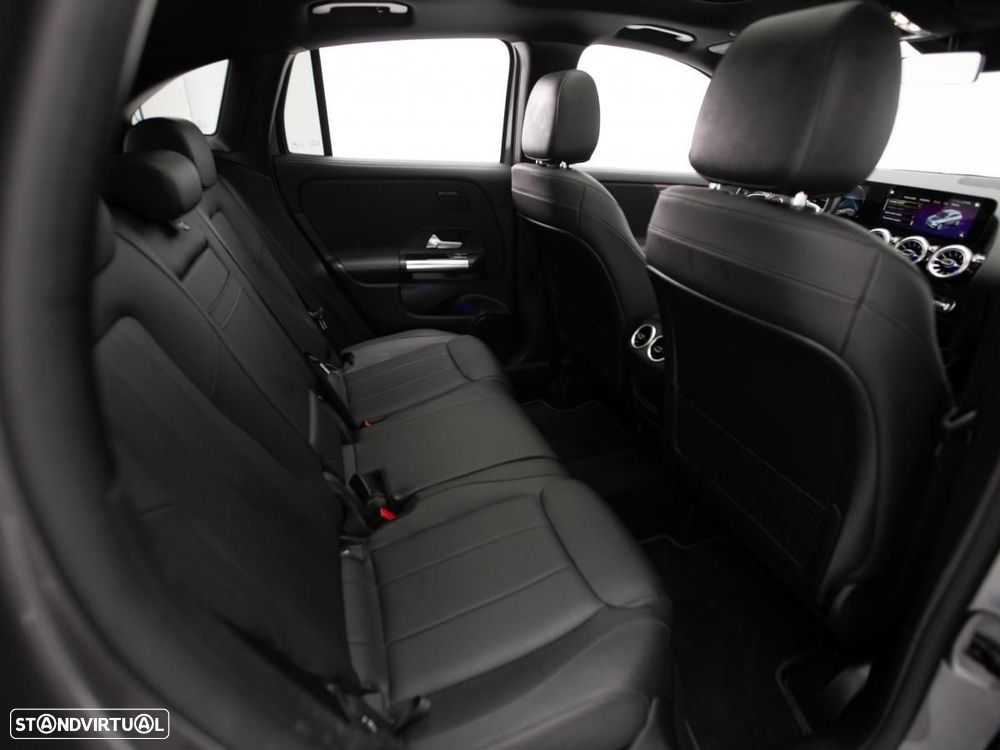 Mercedes-Benz GLA 250 e Progressive - 12