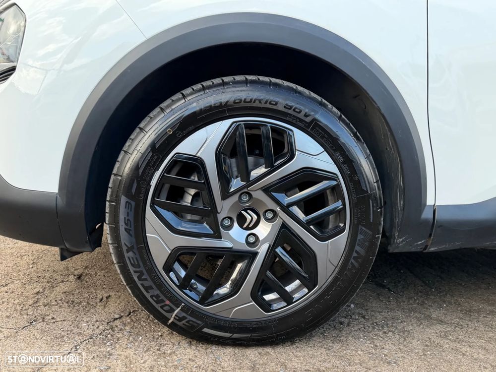 Citroën C4 1.2 PureTech Plus - 23