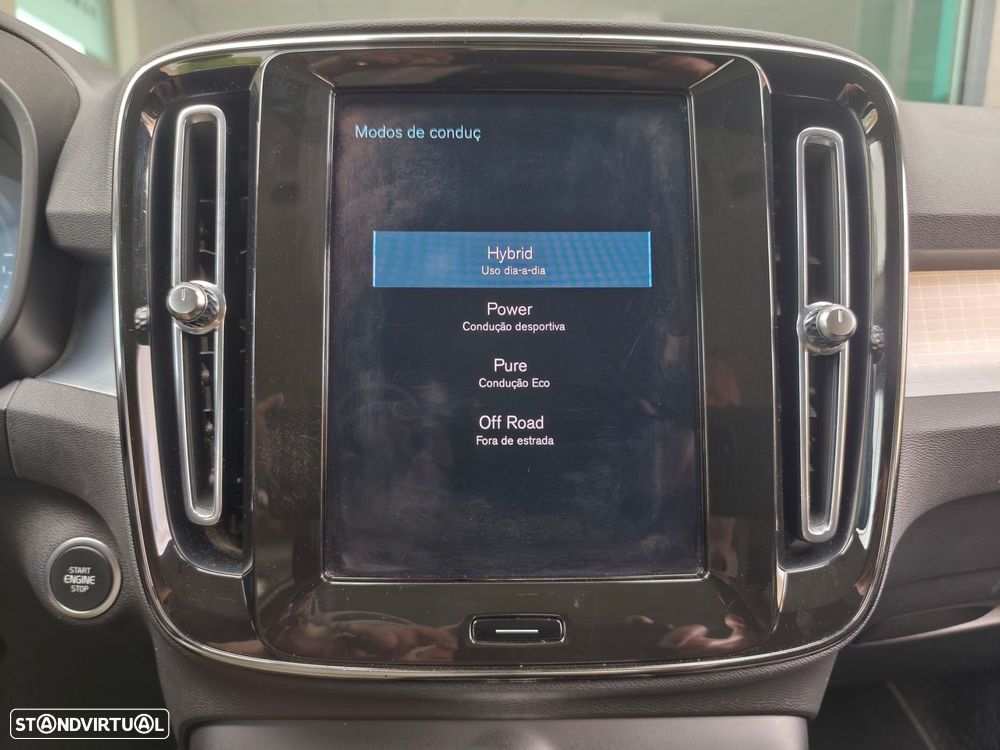Volvo XC 40 1.5 T4 PHEV Core — fotografia 16