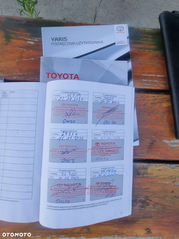 Toyota Yaris 1.5 Premium - 13