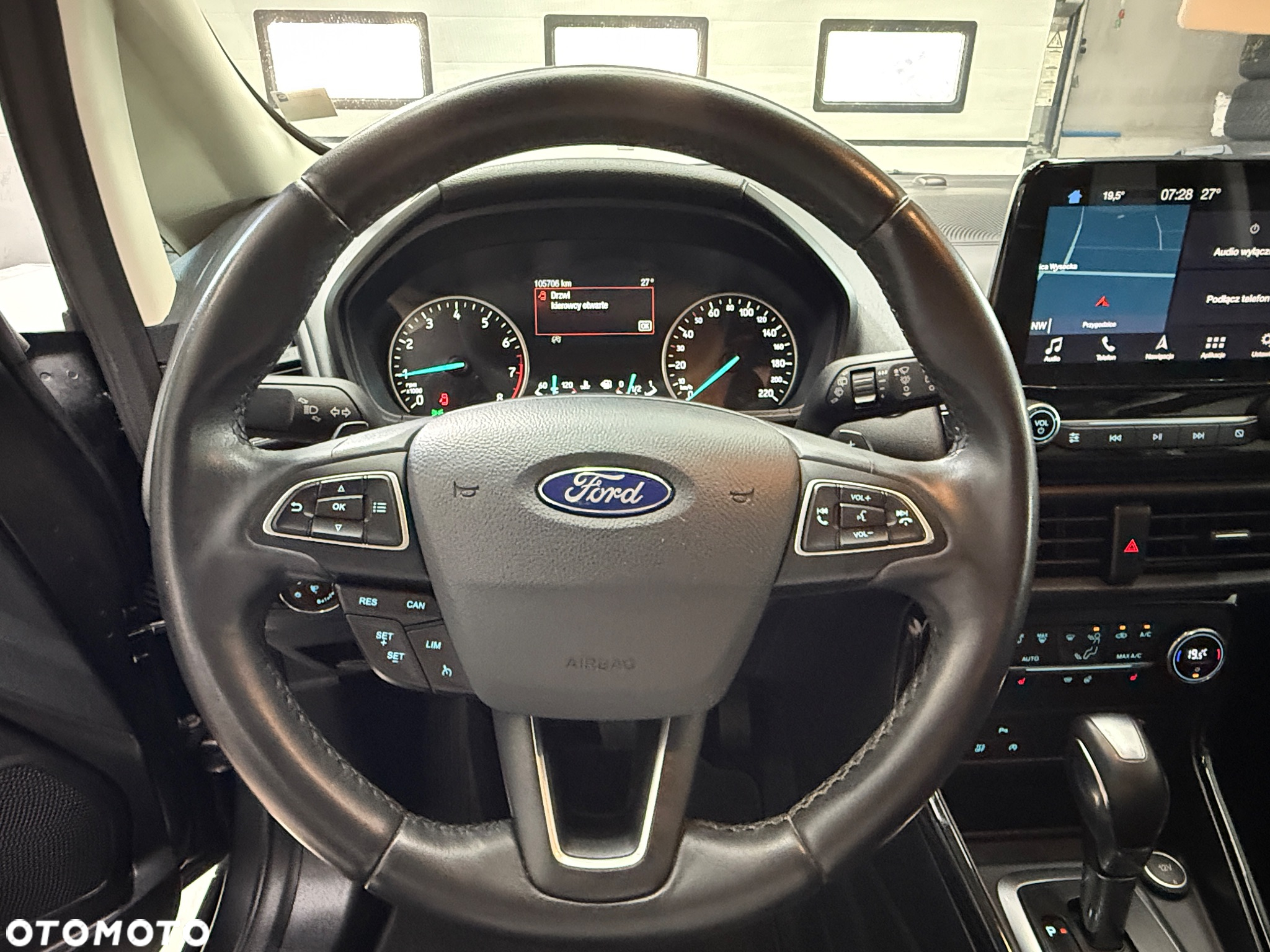 Ford EcoSport 1.0 EcoBoost TITANIUM - 18