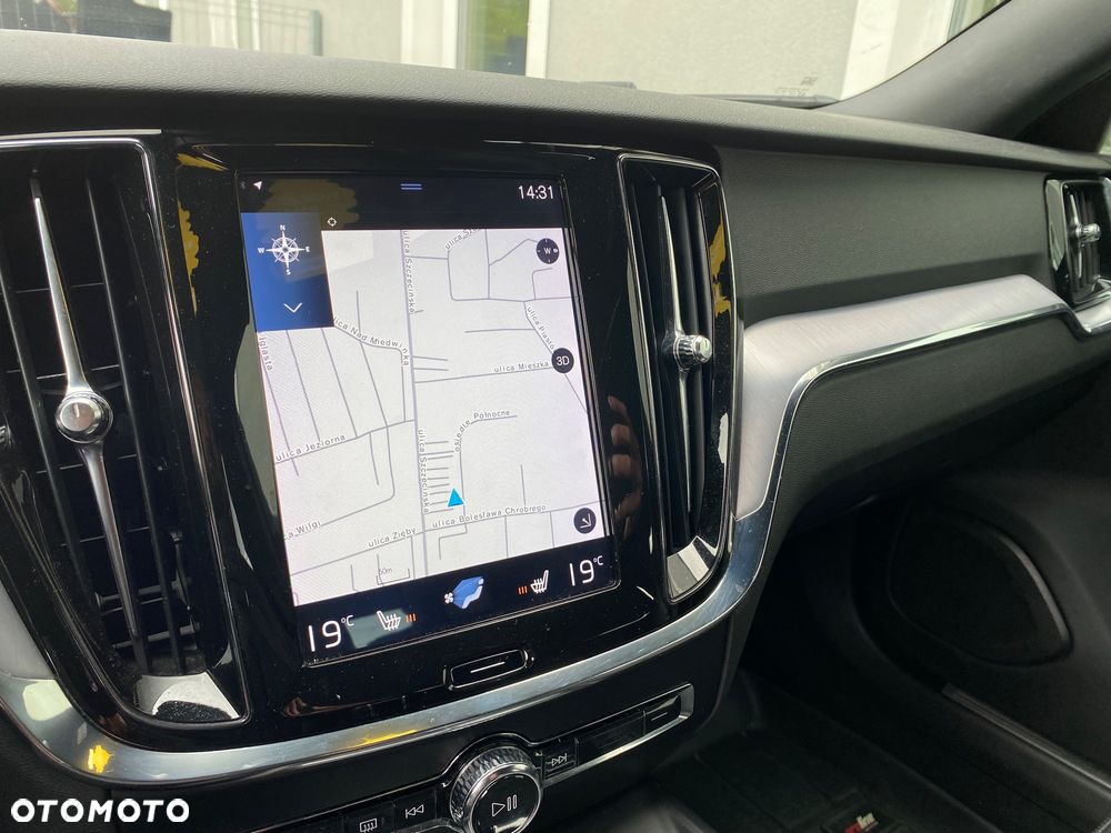 Volvo V60 D4 Geartronic Summum - 27