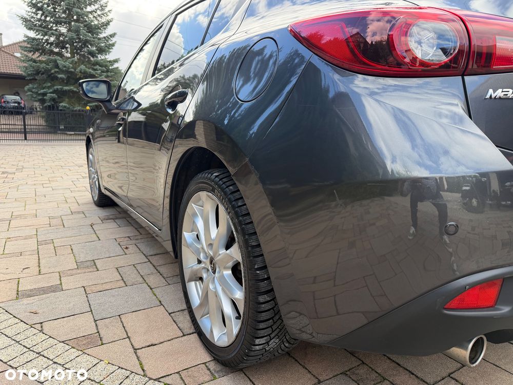 Mazda 3 - 9