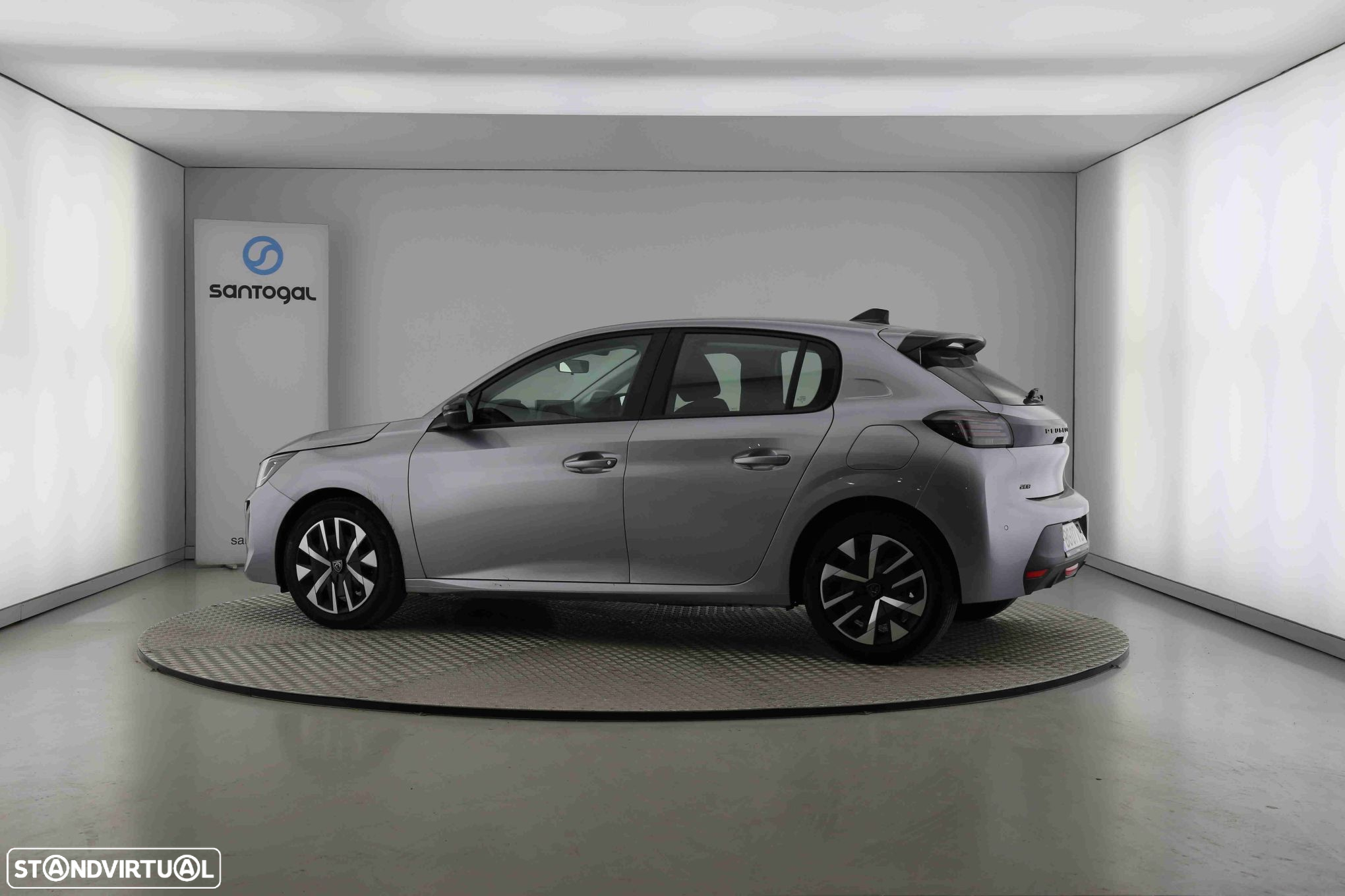 Peugeot 208 1.2 PureTech Active - 11