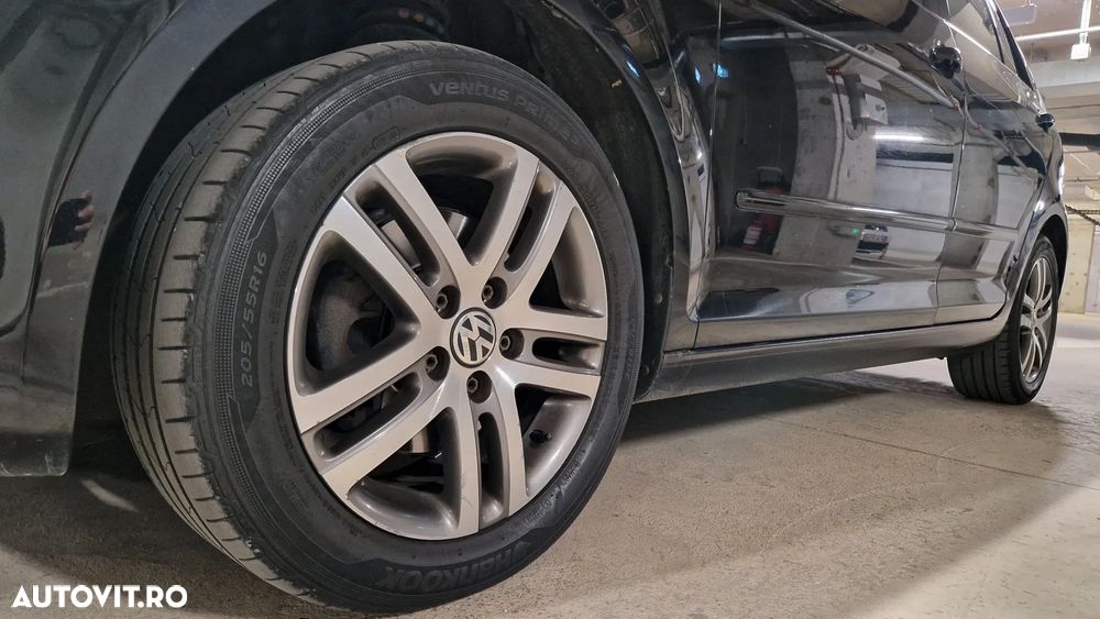 Volkswagen Golf Plus - 9