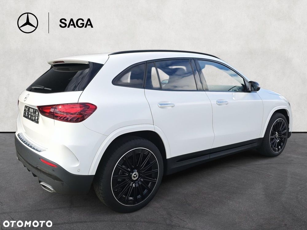 Mercedes-Benz GLA - 5