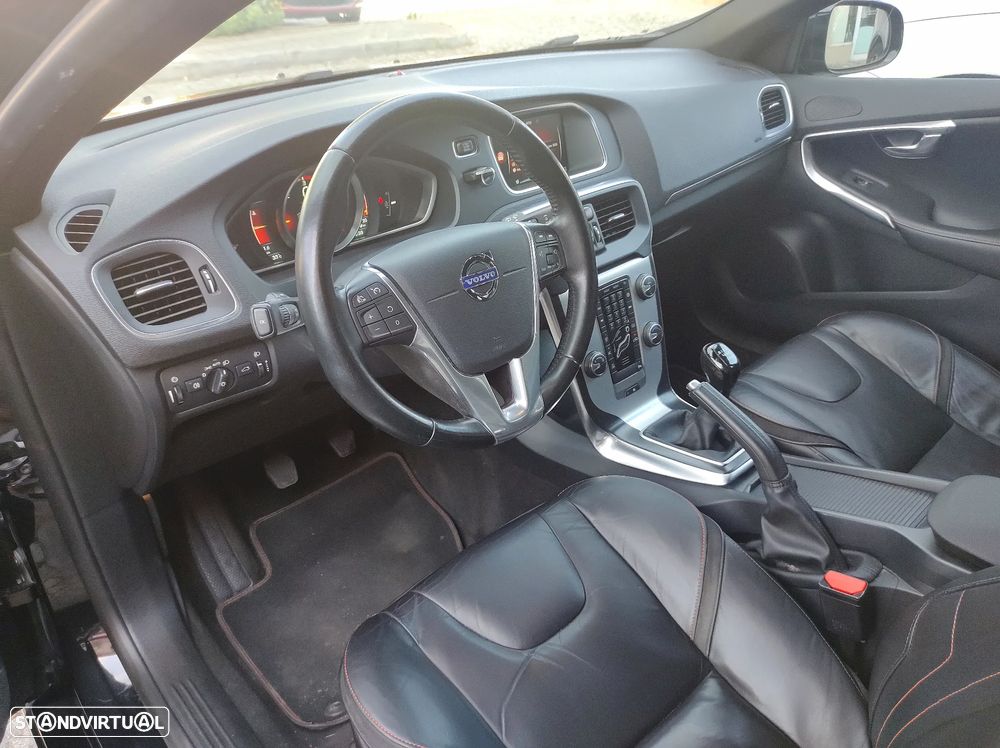Volvo V40 1.6 D2 Volvo Ocean Race - 13