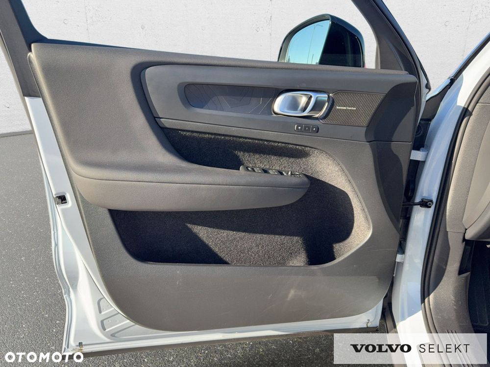 Volvo XC 40 - 12