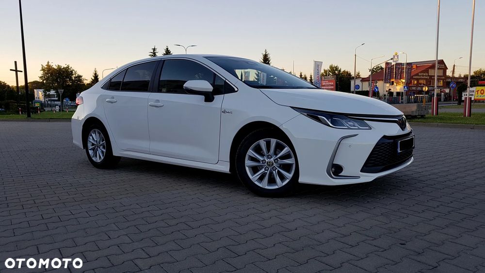 Toyota Corolla 1.8 Hybrid Comfort - 4