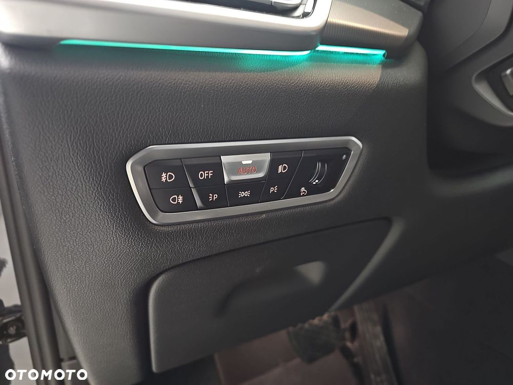 BMW X5 xDrive30d mHEV - 13