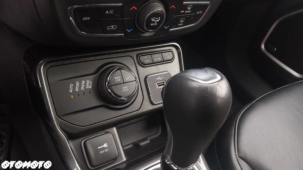 Jeep Compass - 7