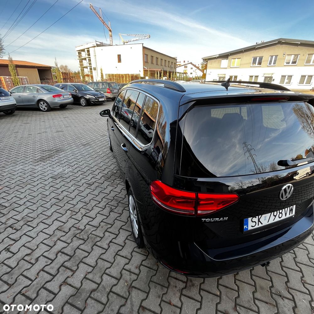 Volkswagen Touran 1.6 TDI SCR (BlueMotion Technology) DSG Comfortline - 6