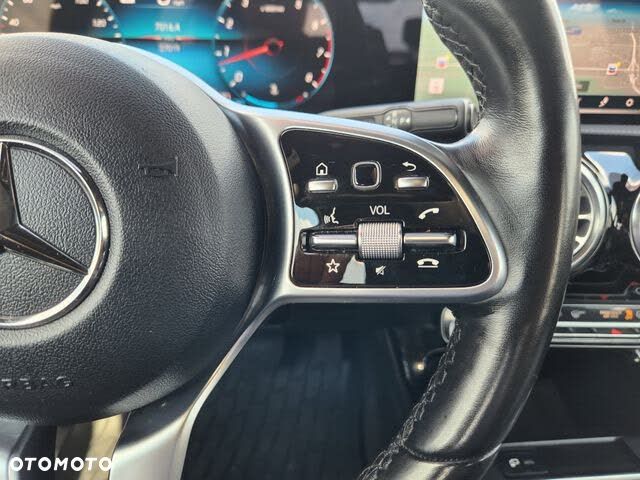 Mercedes-Benz Klasa A 220 4-Matic 7G-DCT - 22