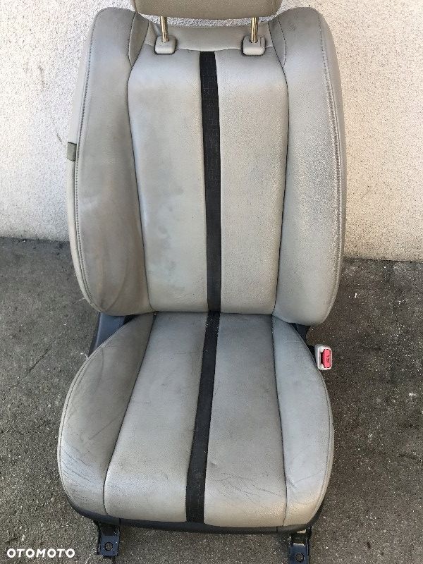 FOTEL PRAWY MAZDA CX7 07-12R - 1