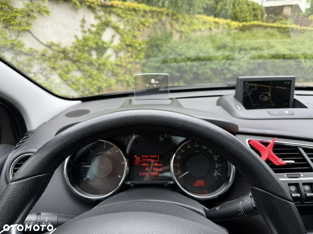 Peugeot 3008 2.0 HDi Allure - 26
