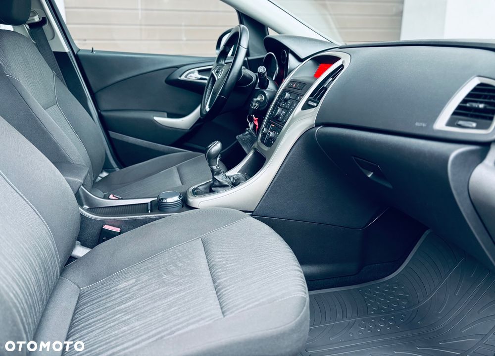 Opel Astra - 17