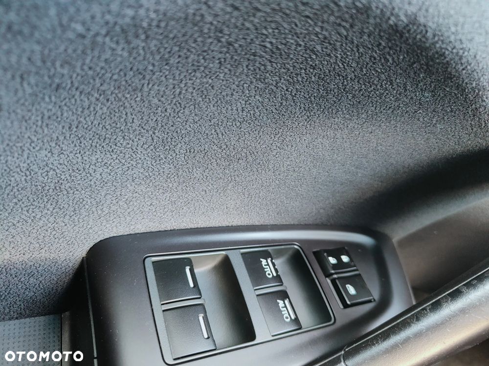 Honda Accord 2.0 i Comfort - 20