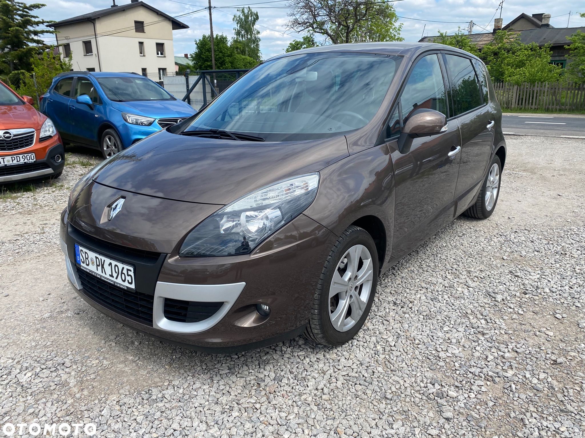 Renault Scenic 1.6 16V 110 TomTom Edition - 1
