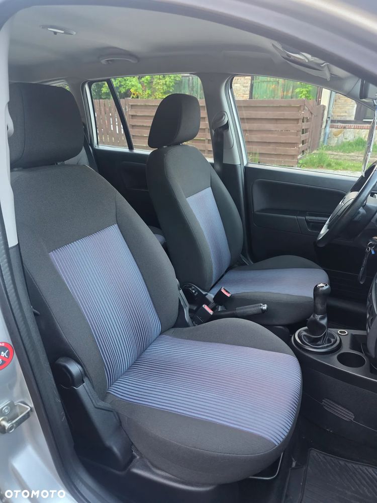 Ford Fusion 1.4 Ambiente - 13