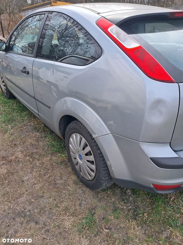 Ford Focus - 4
