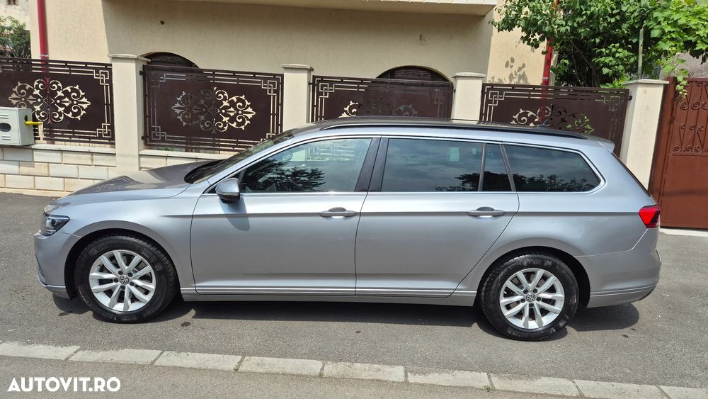 Volkswagen Passat - 4