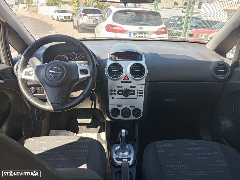 Opel Corsa 1.2 Connect Easytronic - 13