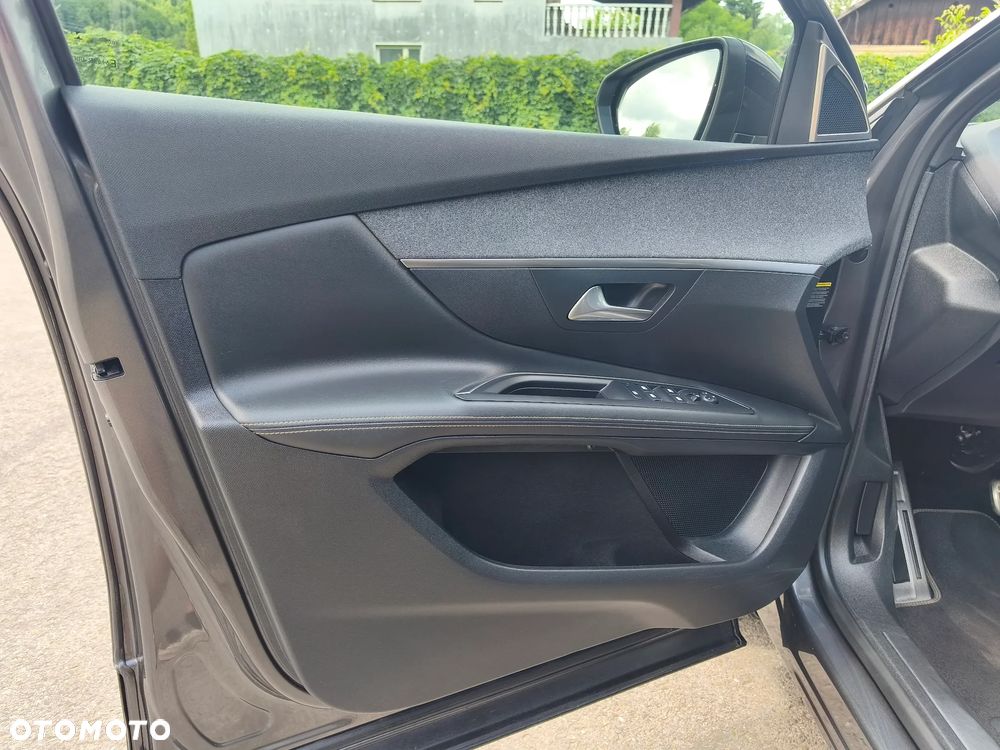 Peugeot 3008 PureTech 180 Stop & Start GPF EAT8 GT Pack - 16