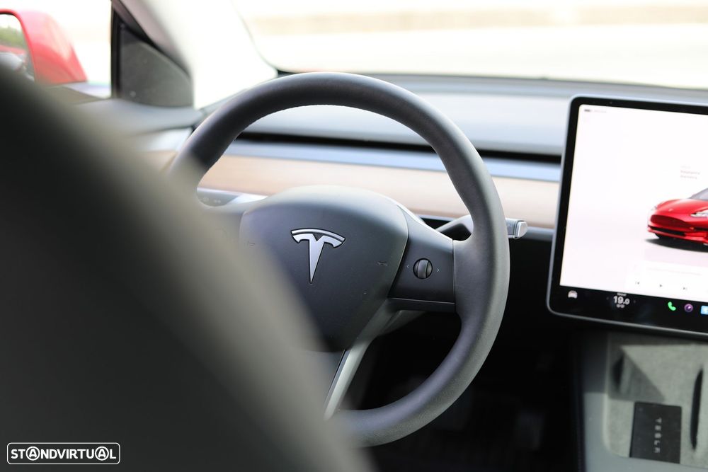 Tesla Model 3 Long Range Tração Integral - 27
