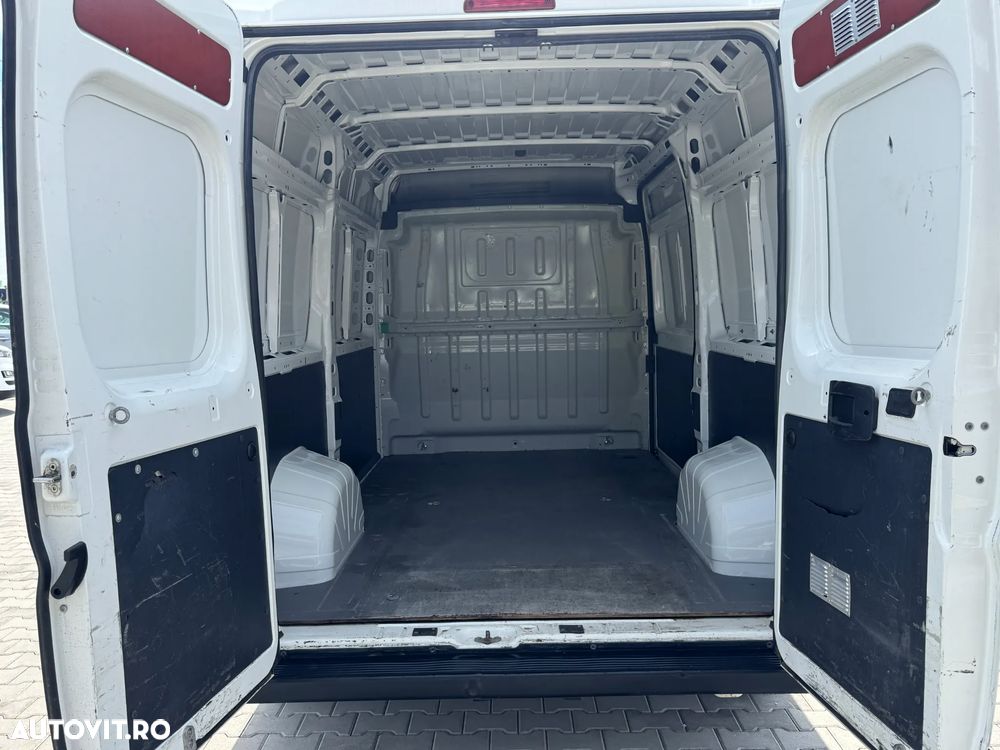 Citroën Jumper 2.2 HDi 130 L3H2 - 18