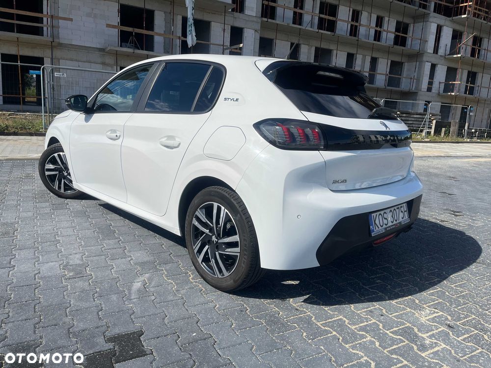 Peugeot 208 - 2